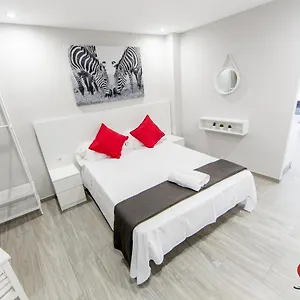 roses-apartments-red-loft.catalonia-hotels.com/