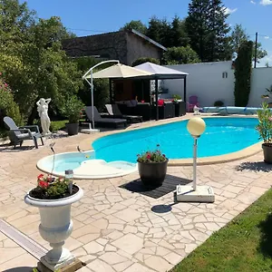 le-charme-a-la-campagne.hotels-rhonealpes.com/