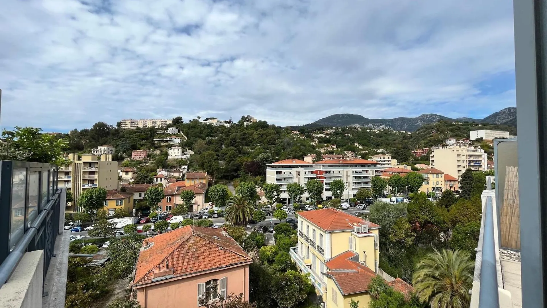 'La Villa Melanie' Neuf, Equipe, Terrasse, Centre Menton 0*,